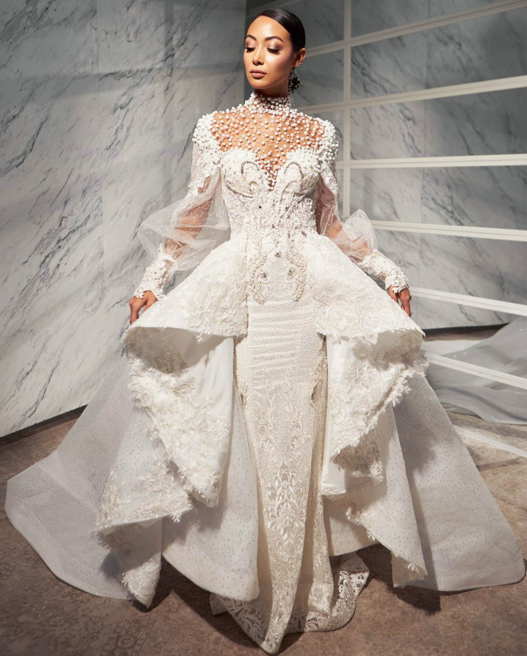 2021 Plus Size Arabic Aso Ebi Luxurious Mermaid Sexy Wedding Dresses Lace Pearls Bridal Dresses Backless Vintage Wedding Gowns ZJ366