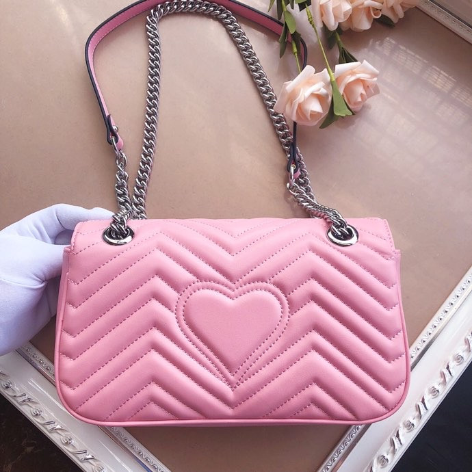 luxurys designers Fashion womens CrossBody bag Shoulder Bags Letter Handbag ladies purse 2021 Chains Cross Body Handbags, Shoebox is not sold separately
luxurys designers Fashion womens CrossBody bag Shoulder Bags Letter Handbag ladies purse 2021 Chains Cross Body Handbags, Shoebox is not sold separately