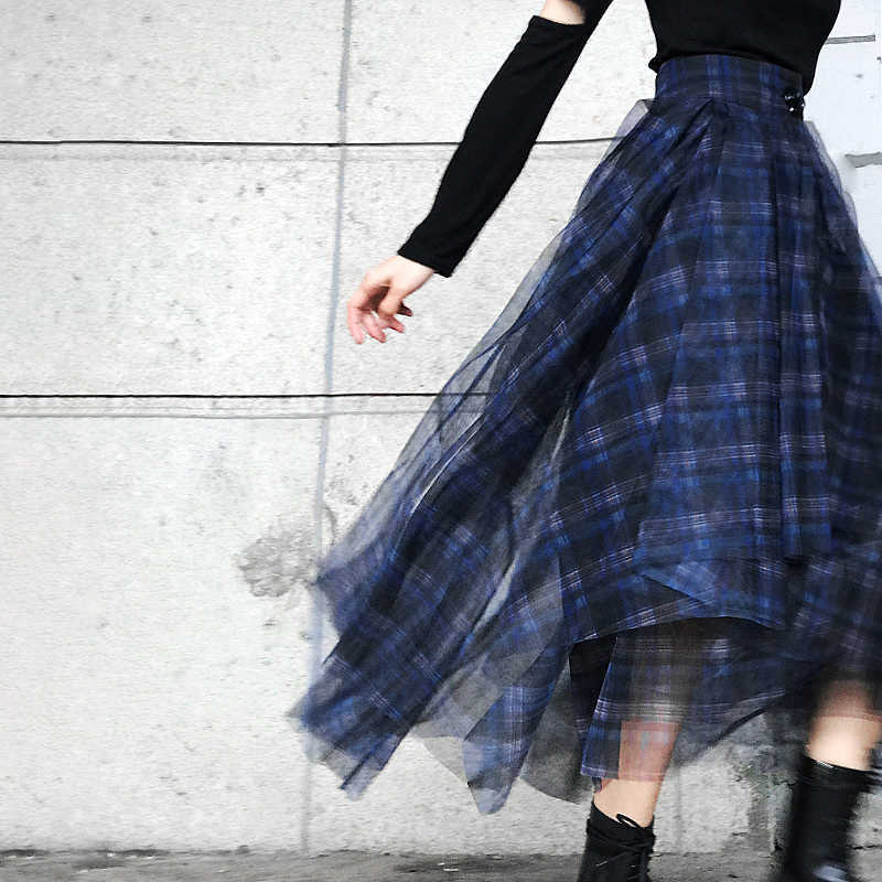 TWOTWINSTYLE Plaid Patchwork Mesh Women's Skirts High Waist Hit Color Elegant A Line Female Spring Fashion 210619