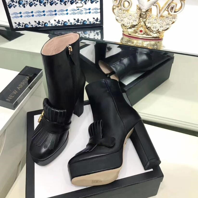 Women Designers Rois Boots Ankle Jordaan Martin Boot Pocket Black Bootss Nylon Military Shoes Inspired Interlocking Boots With Bags Size 34-42, Box
Women Designers Rois Boots Ankle Jordaan Martin Boot Pocket Black Bootss Nylon Military Shoes Inspired Interlocking Boots With Bags Size 34-42, Box