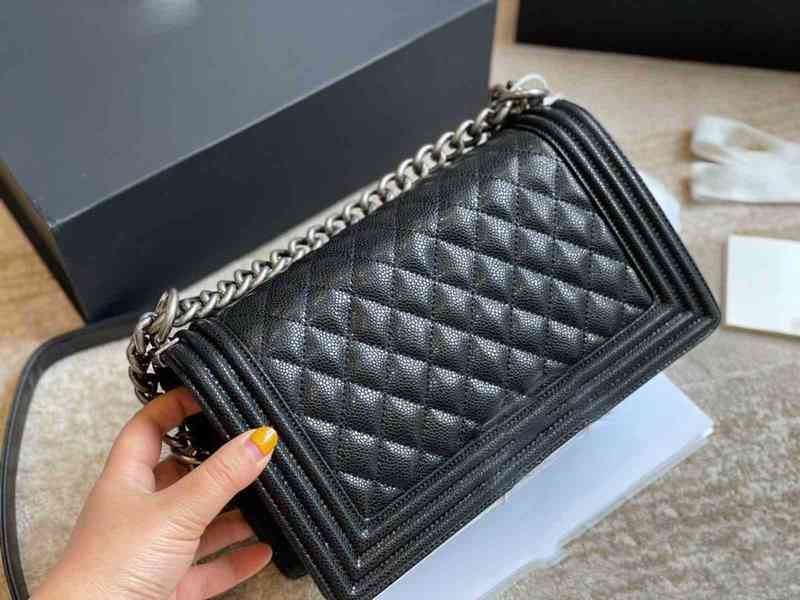 Shoulder Bags Crossbody Handbags Luxury Brand Fashion Messenger Simple Tote Women's Designer High Quality Real Genuine Leather Wallet 1127
Shoulder Bags Crossbody Handbags Luxury Brand Fashion Messenger Simple Tote Women's Designer High Quality Real Genuine Leather Wallet 1127