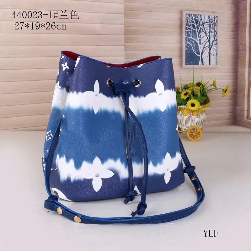 Brand PU Leather Cross Body Shoulder Bags for Women Girl Fashion Simple Portable Leisure Bucket Bag Free Shipping, Black
Brand PU Leather Cross Body Shoulder Bags for Women Girl Fashion Simple Portable Leisure Bucket Bag Free Shipping, Black