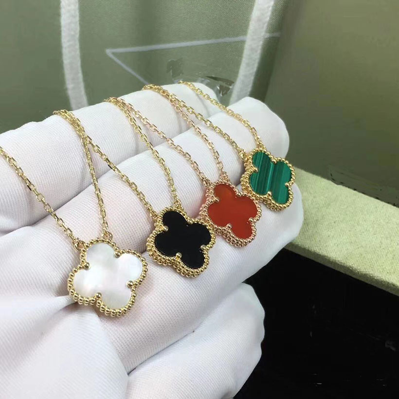 18K Gold Fashion Classic 4/Four Leaf Clover Flowers Pendant Necklace Malachite Chain for S925 Silver Women&Girls Valentine's Mother
18K Gold Fashion Classic 4/Four Leaf Clover Flowers Pendant Necklace Malachite Chain for S925 Silver Women&Girls Valentine's Mother