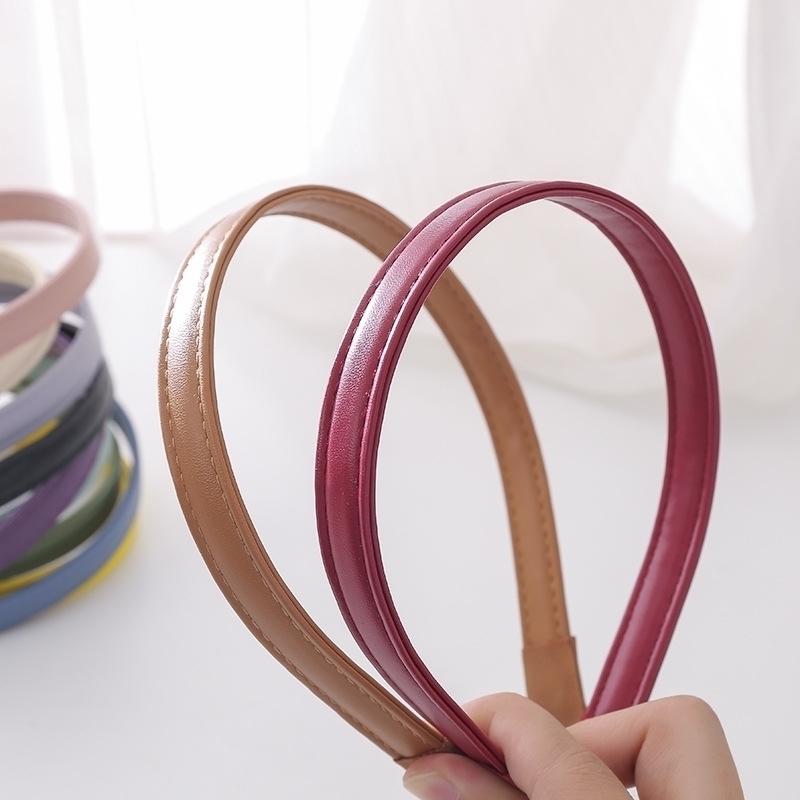 fine PU solid hoop color sweet versatile pressure simple temperament leather headband hair accessories
fine PU solid hoop color sweet versatile pressure simple temperament leather headband hair accessories