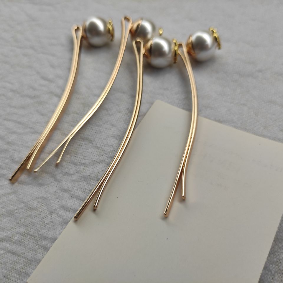 new metal hairpin collection Item c pearl Accessories party souvenirs With Paper, Silver
new metal hairpin collection Item c pearl Accessories party souvenirs With Paper, Silver
