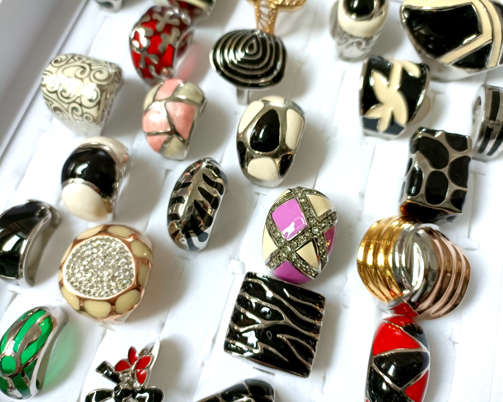 20pcs mix Ring 316L Stainless steel Wedding Rings Gift Jewelry Wholesale Bulk lots fancy enamel
20pcs mix Ring 316L Stainless steel Wedding Rings Gift Jewelry Wholesale Bulk lots fancy enamel