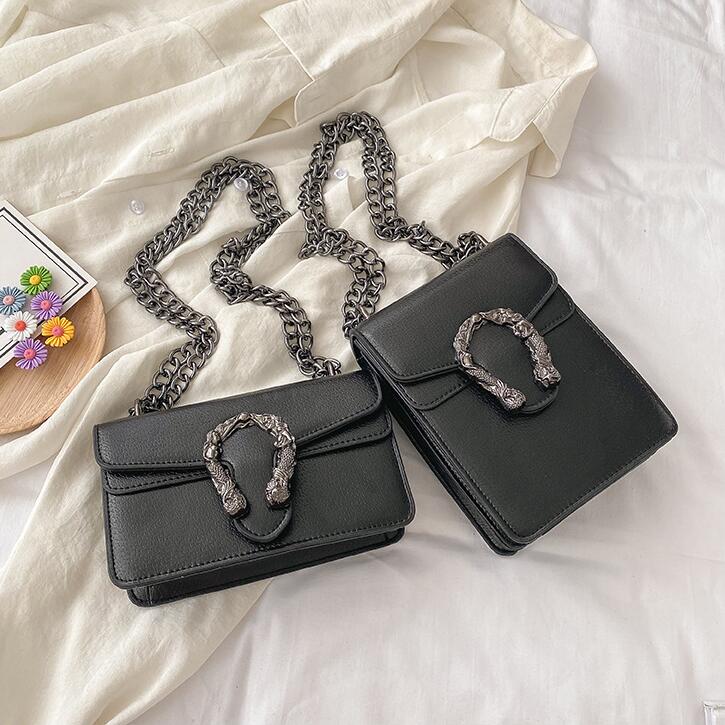 wholesale women leather shoulder bag retro personality silver buckle chain bags Joker vertical solid color leatheres handbag street trend leathers storage wallet
wholesale women leather shoulder bag retro personality silver buckle chain bags Joker vertical solid color leatheres handbag street trend leathers storage wallet