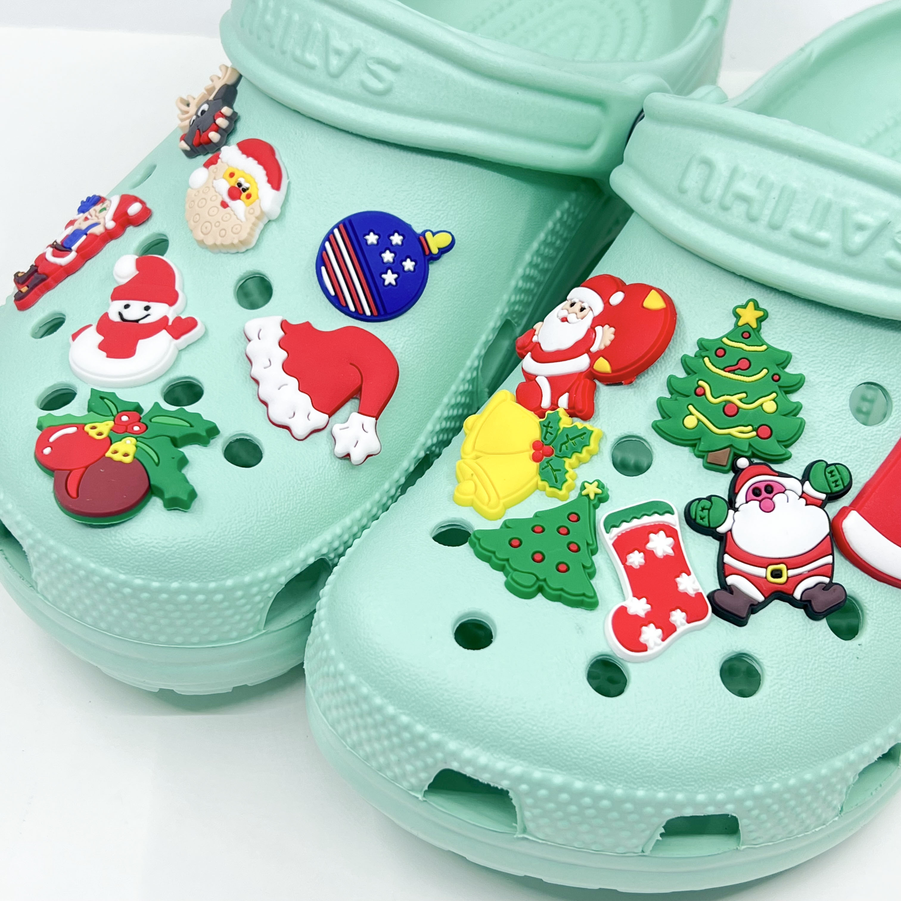 Christmas Shoe Pins DIY Parts Santa Claus Snowman Tree Croc Shoe Charms Decorations For Clogs Garden Shoes Accessories Xmas Gift
Christmas Shoe Pins DIY Parts Santa Claus Snowman Tree Croc Shoe Charms Decorations For Clogs Garden Shoes Accessories Xmas Gift