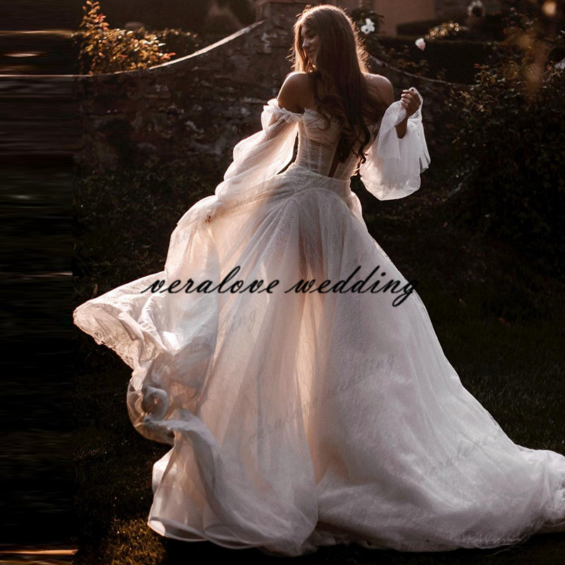 Robes de mariée Country Garden Wedding Dress Long Sleeves Soft Sequins Lace Bridal Gowns Sweep Train Bride Gowns for Women