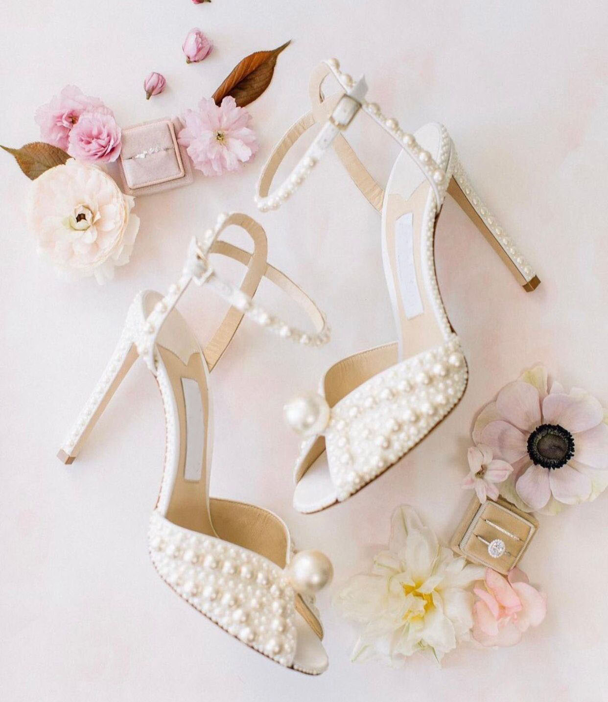Elegant Bridal Party Wedding Women's Sacora Sandals ShoesPearl-embellished SACARIA Peep Toe Pumps Perfect Nice High Heels EU35-43,Original Box
Elegant Bridal Party Wedding Women's Sacora Sandals ShoesPearl-embellished SACARIA Peep Toe Pumps Perfect Nice High Heels EU35-43,Original Box