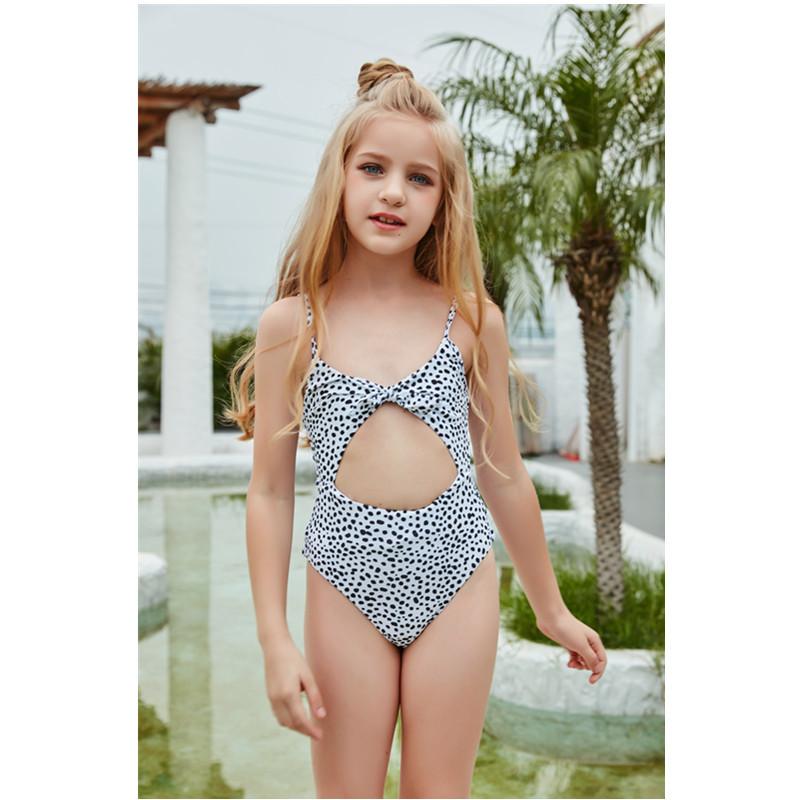 COOBBU Leopard Dot Kids Swimsuit Girls Hollow Out Swimwear Baby Beachwear Children Summer Bathing Suit Swim One-Piece Suits
COOBBU Leopard Dot Kids Swimsuit Girls Hollow Out Swimwear Baby Beachwear Children Summer Bathing Suit Swim One-Piece Suits