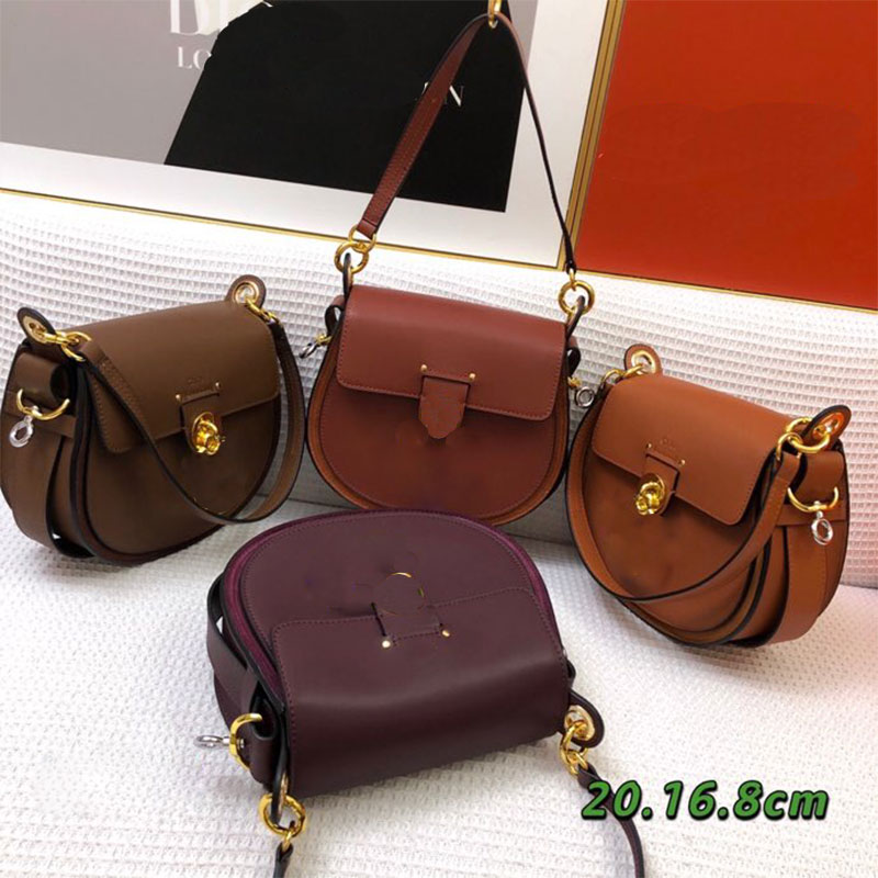 High-quality shoulder bag, original leather star, the same cross-body bags hand-made first-class large-capacity woman designer bag. Black, scarlet, burgundy, milk J08902, Blue
High-quality shoulder bag, original leather star, the same cross-body bags hand-made first-class large-capacity woman designer bag. Black, scarlet, burgundy, milk J08902, Blue