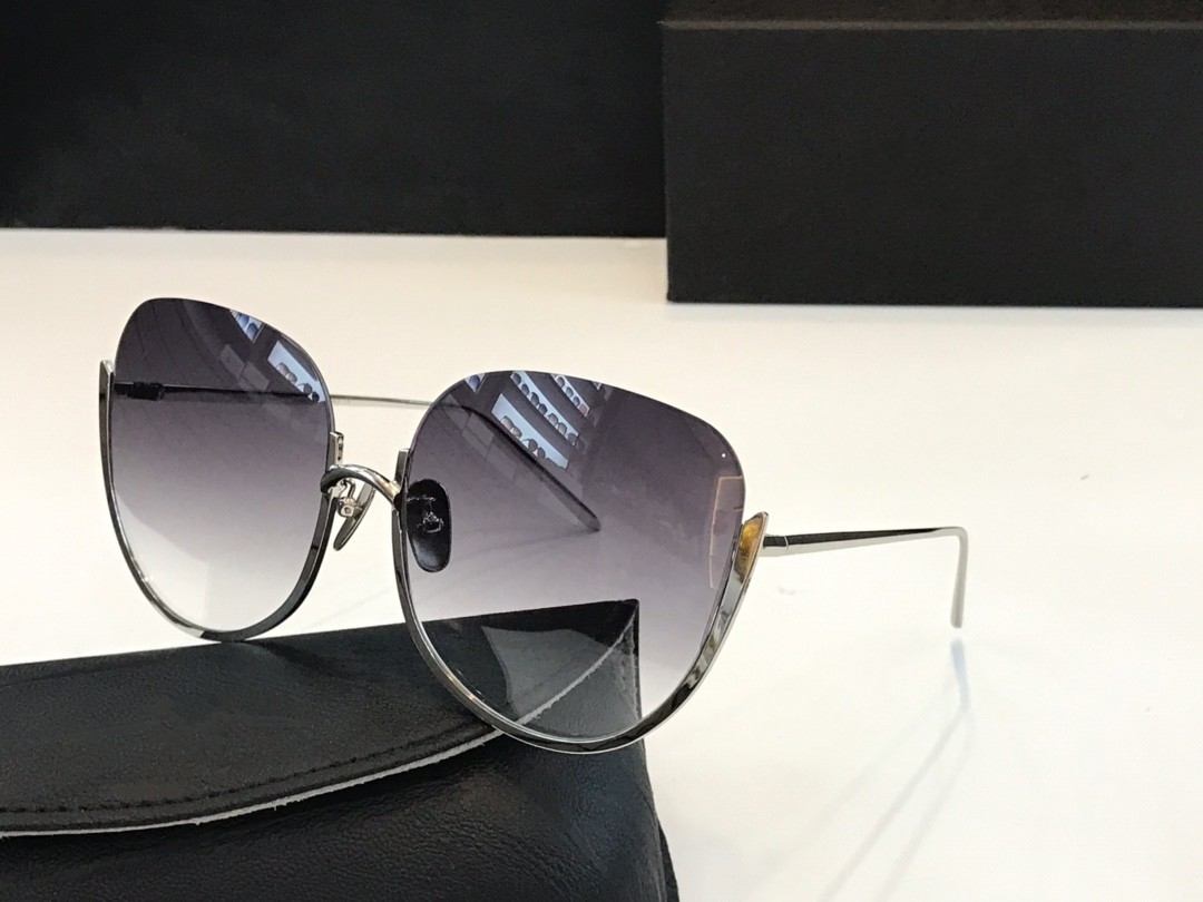 Latest selling popular fashion 847 temperament women sunglasses men sunglassses Gafas de sol top quality sun glasses UV400 lens with box
Latest selling popular fashion 847 temperament women sunglasses men sunglassses Gafas de sol top quality sun glasses UV400 lens with box