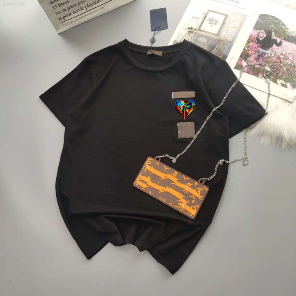 High Version French Spring And Summer Trendy Fashion Donkey Home Old Flannel Cotton Designer T-shirt Female Round Neck Loose Couple, White;black
High Version French Spring And Summer Trendy Fashion Donkey Home Old Flannel Cotton Designer T-shirt Female Round Neck Loose Couple, White;black