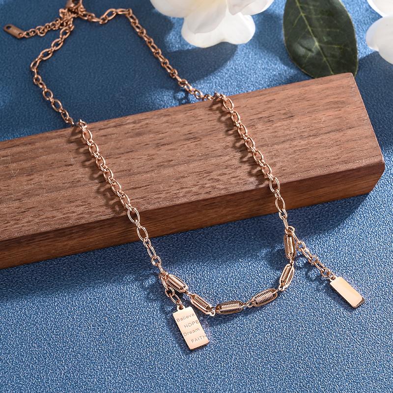 Pendant Necklaces Personality Hip Hop Party Thick Chain Titanium Steel Women Locomotive Accessories Necklace Female Rock Jewelry
Pendant Necklaces Personality Hip Hop Party Thick Chain Titanium Steel Women Locomotive Accessories Necklace Female Rock Jewelry