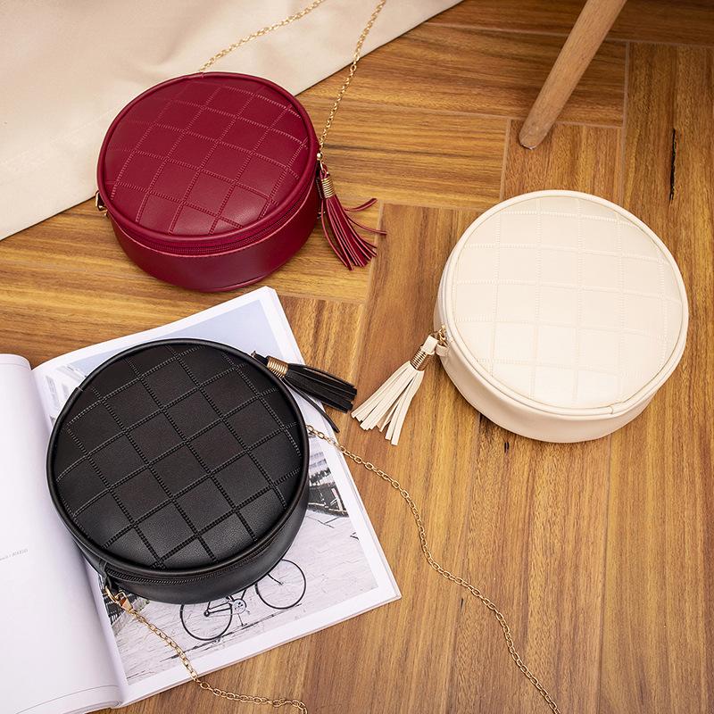 Women Mini Round Bags Solid Color Plaid Shoulder Handbags Women Small Round Tassel Crossbody Bags Purses Clutches Shopping, White
Women Mini Round Bags Solid Color Plaid Shoulder Handbags Women Small Round Tassel Crossbody Bags Purses Clutches Shopping, White