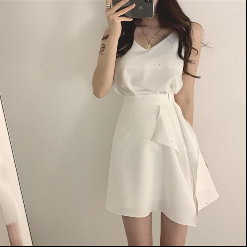 Women Two Piece Skirt Outfits Summer V neck Spaghetti Strap Blouses and High Waist Mini Skirt Casual 2 Piece Sets Casual, Gray
Women Two Piece Skirt Outfits Summer V neck Spaghetti Strap Blouses and High Waist Mini Skirt Casual 2 Piece Sets Casual, Gray