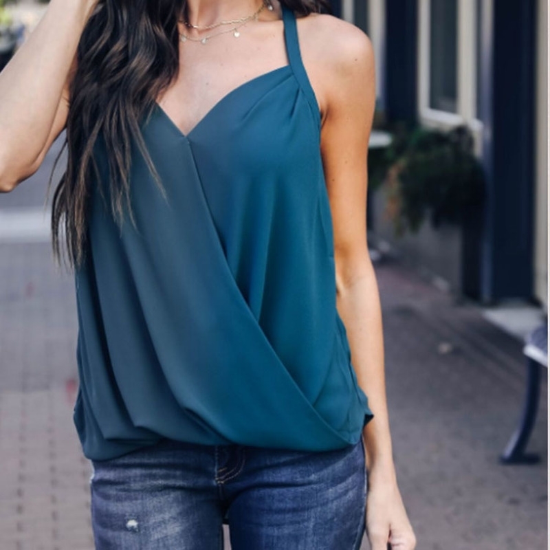Chiffon Tank Top Summer Women Korean Style Sleeveless Camisoles V-neck Spaghetti Ladies Tanks for Female 210603, White
Chiffon Tank Top Summer Women Korean Style Sleeveless Camisoles V-neck Spaghetti Ladies Tanks for Female 210603, White