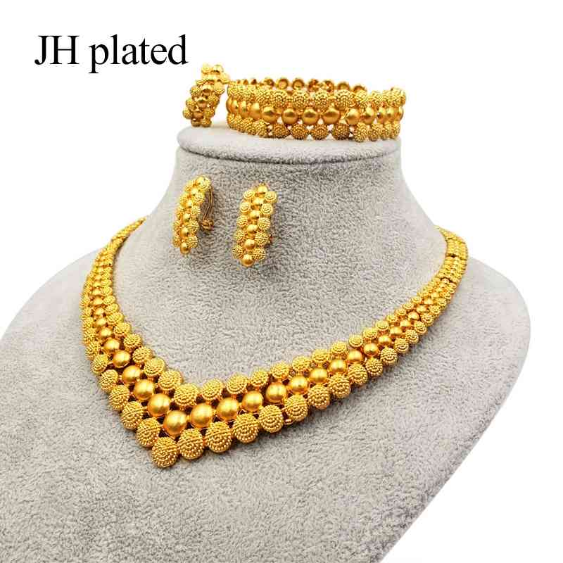 Nigeria Dubai Gold color jewelry sets African bridal wedding gifts party for women Bracelet Necklace earrings ring set collares
Nigeria Dubai Gold color jewelry sets African bridal wedding gifts party for women Bracelet Necklace earrings ring set collares