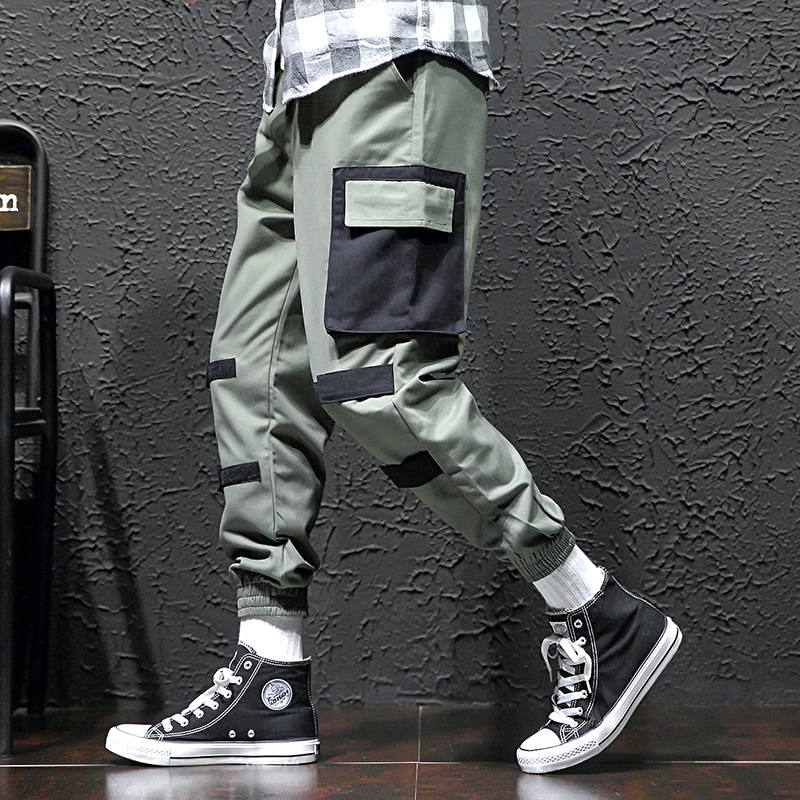 2021 New Harem Cargo Outer Bags Hip Hop Masculine Cotton Tactical From Running Men' Pants Streetwear Casual I2pf, Army green.
2021 New Harem Cargo Outer Bags Hip Hop Masculine Cotton Tactical From Running Men' Pants Streetwear Casual I2pf, Army green.