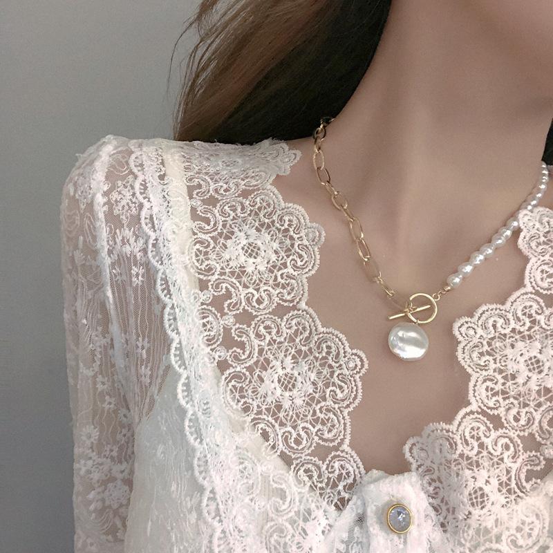 Pendant Necklaces Pearl Necklace Lady Personality Stitching Asymmetric Fashion Clavicle Chain
Pendant Necklaces Pearl Necklace Lady Personality Stitching Asymmetric Fashion Clavicle Chain