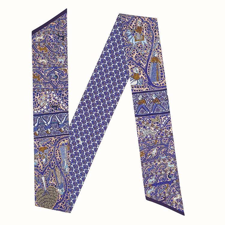 Scarves Graffiti Print Narrow Scarf Silk Feeling Choker Lady Headband Wrap Bag Ribbon Dress Up Drop KBD250
Scarves Graffiti Print Narrow Scarf Silk Feeling Choker Lady Headband Wrap Bag Ribbon Dress Up Drop KBD250