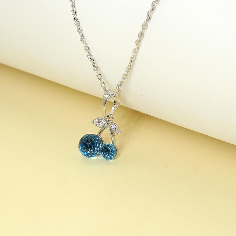 Chokers Cartoons Crystal Cherry Pendant Women Girls Christmas Choker Chunky Generous 18K White Gold Plated Temperament Fashion Necklace
Chokers Cartoons Crystal Cherry Pendant Women Girls Christmas Choker Chunky Generous 18K White Gold Plated Temperament Fashion Necklace