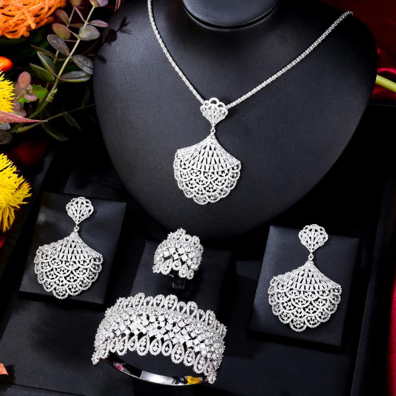 Earrings & Necklace Soramoore 3 Colors Gorgeous Luxury Big Bangle Ring Jewelry Sets High Quality Cubic Zircon Party Accessories, Silver
Earrings & Necklace Soramoore 3 Colors Gorgeous Luxury Big Bangle Ring Jewelry Sets High Quality Cubic Zircon Party Accessories, Silver