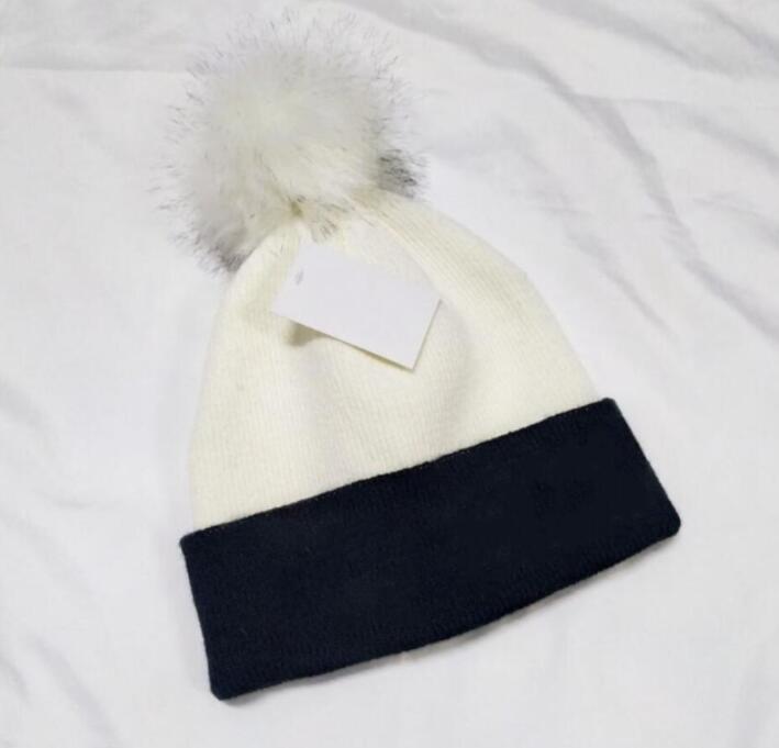 Luxury Winter Bonnet Diamond beanie men Women Fashion Designers women Casual knitting wool Warm Gorro beanies skull caps outdoor hats 328
Luxury Winter Bonnet Diamond beanie men Women Fashion Designers women Casual knitting wool Warm Gorro beanies skull caps outdoor hats 328