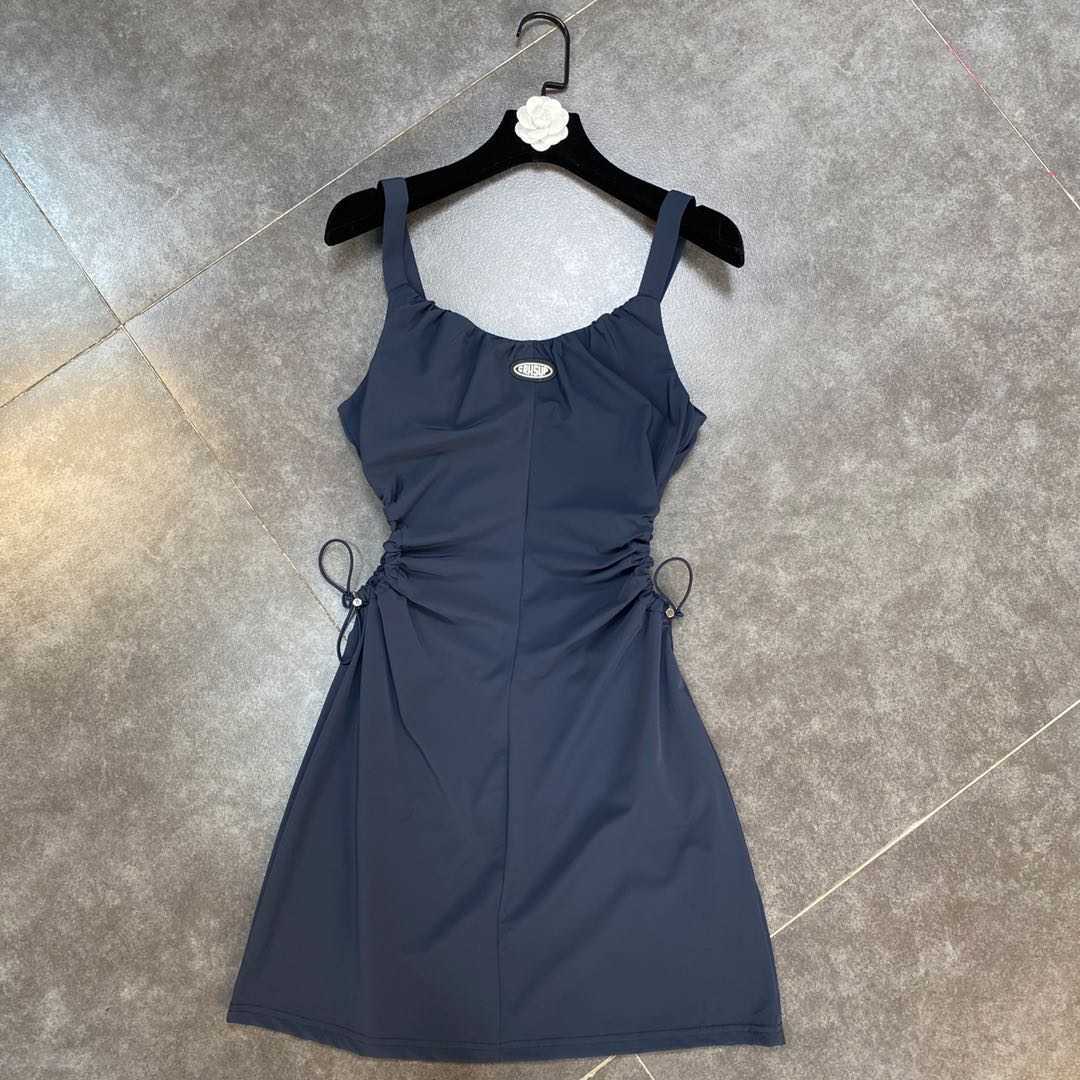 DEAT Spring Summer Fashion Casual U-neck Waist Hollow Drawcord Waist Sleeveless Dress Women SK176 210709