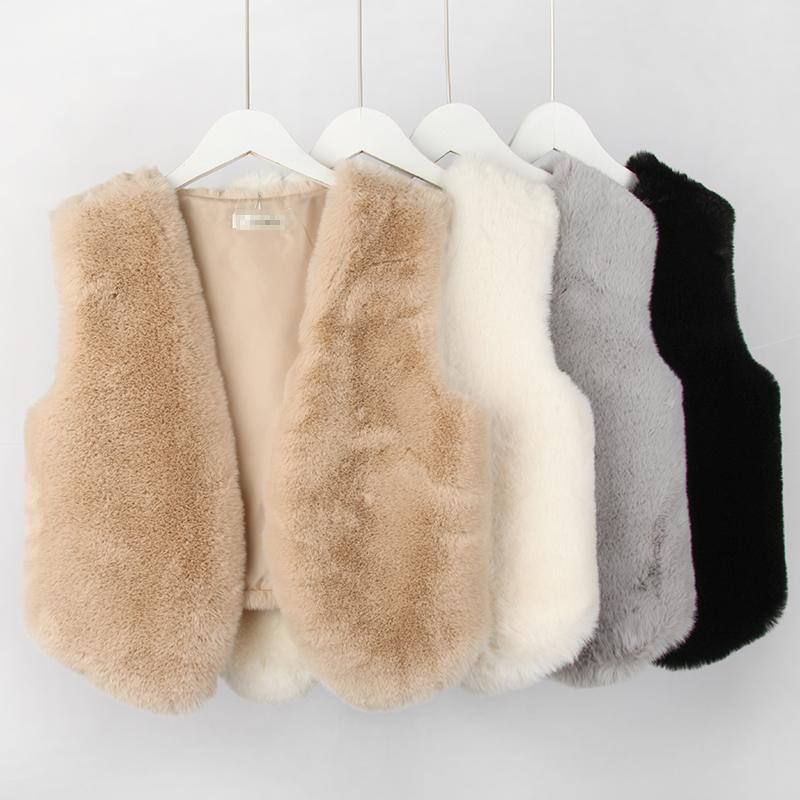 Women's Vests Korean Style Plush Vest Women Solid Streetwear V Neck Casual Warm Cardigan Chic Vintage Female Thicken Harajuku Coats, Black;white
Women's Vests Korean Style Plush Vest Women Solid Streetwear V Neck Casual Warm Cardigan Chic Vintage Female Thicken Harajuku Coats, Black;white