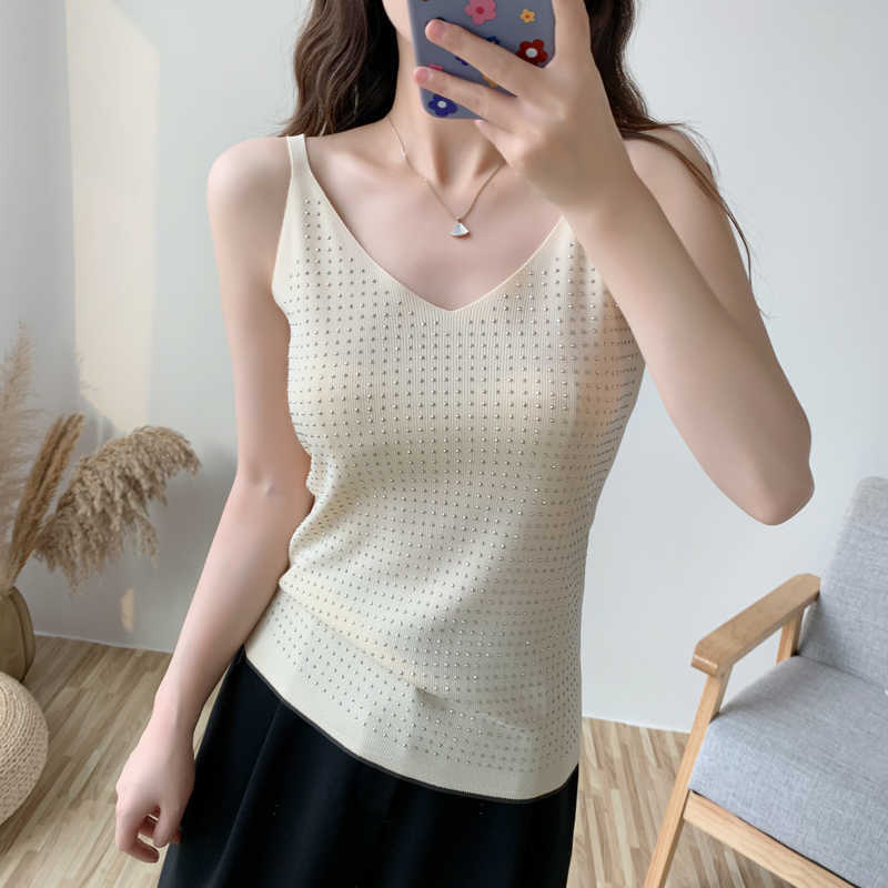 Korean Fashion Women Tops Woman V-neck Knited Camis Sleeveless Takn Rivet Solid Tees Sumer Halter 210531
