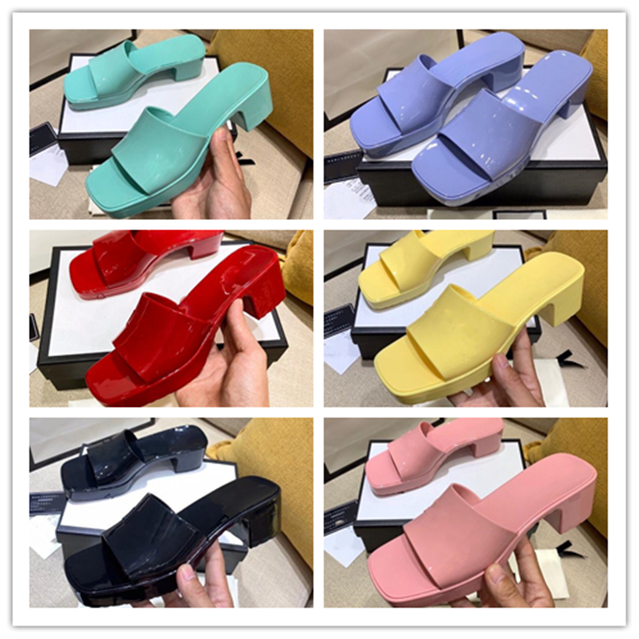 Hot Jelly Luxury Slippers Crystal Sandals Flat Slides High Heels Slipper Summer Beach Thick Bottom Stuffies Platform Alphabet Shoes 35-41, Box(dont separate sell)
Hot Jelly Luxury Slippers Crystal Sandals Flat Slides High Heels Slipper Summer Beach Thick Bottom Stuffies Platform Alphabet Shoes 35-41, Box(dont separate sell)