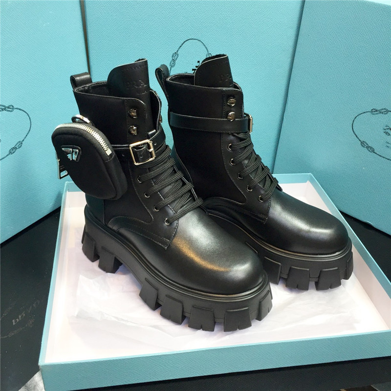 Women Designers Rois Boots Size 35-41 Ankle Calfskin Martin Boot Leather Pocket Black Bootss Removable Nylon Military Shoes Inspired Combat
Women Designers Rois Boots Size 35-41 Ankle Calfskin Martin Boot Leather Pocket Black Bootss Removable Nylon Military Shoes Inspired Combat
