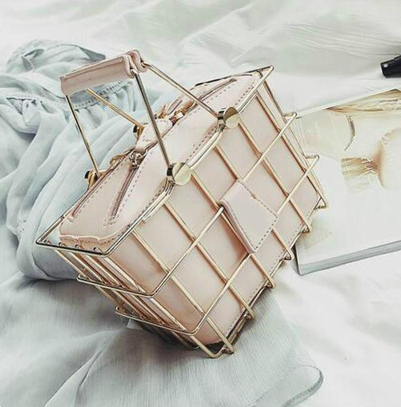 Fashion Designer Women Handbags 2021 New High-quality PU Leather Women bag Iron Basket Square bag Chain Shoulder Messenger, Black
Fashion Designer Women Handbags 2021 New High-quality PU Leather Women bag Iron Basket Square bag Chain Shoulder Messenger, Black