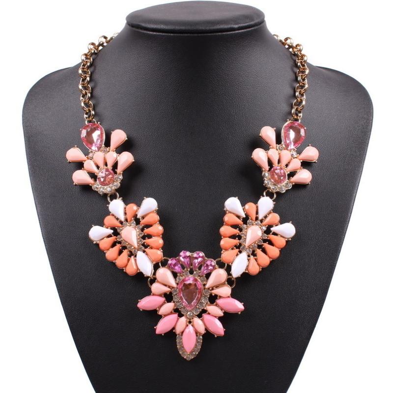 Pendant Necklaces Florate Gold Chain Fashion Accessories Flower Shape Pendants Statement Jewelry Design Brand Crystal Necklace
Pendant Necklaces Florate Gold Chain Fashion Accessories Flower Shape Pendants Statement Jewelry Design Brand Crystal Necklace