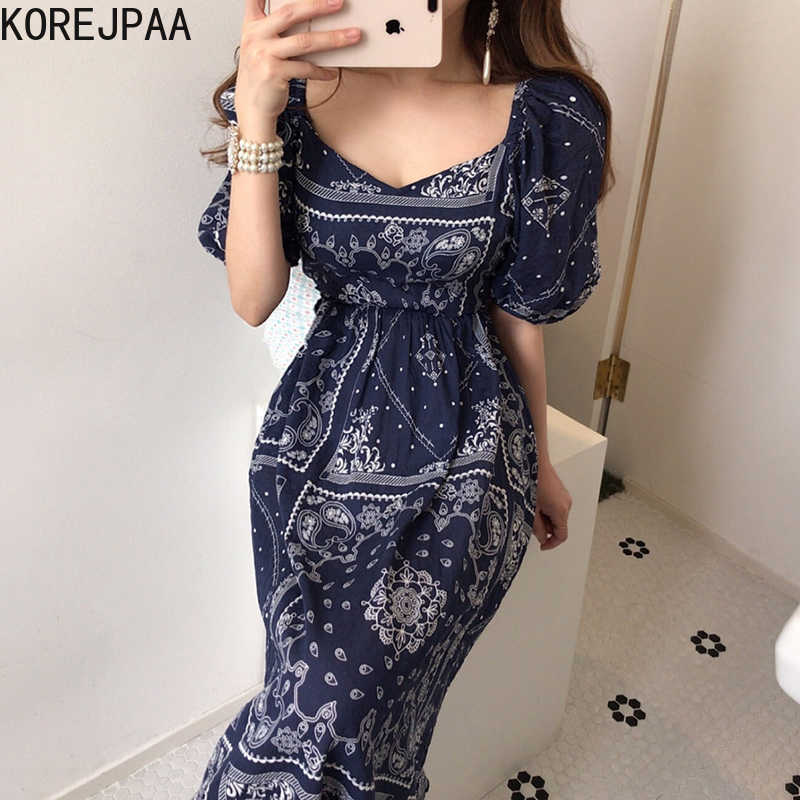 Korejpaa Women Dress Summer Korean Retro Ethnic Style Print Square Neck Sexy Lace Up Gathered Waist Bubble Sleeve Dresses 210526, Dark blue
Korejpaa Women Dress Summer Korean Retro Ethnic Style Print Square Neck Sexy Lace Up Gathered Waist Bubble Sleeve Dresses 210526, Dark blue