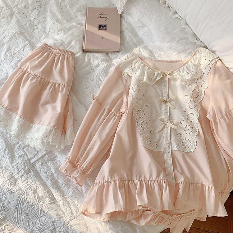 Women's Lolita Princess Lace Pajama Sets Cotton Tops+Shorts.Vintage Ladies Girl's Lace Pyjamas set.Summer Sleepwear Loungewear 210924