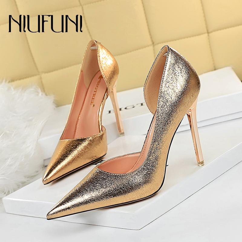 Dress Shoes Retro Stiletto Pumps Pointed Hollow Slim Sexy Nightclub Women 2021 Slip-on Gold Silver PU Sequin Fabric High Heels Sandals, Champagne
Dress Shoes Retro Stiletto Pumps Pointed Hollow Slim Sexy Nightclub Women 2021 Slip-on Gold Silver PU Sequin Fabric High Heels Sandals, Champagne