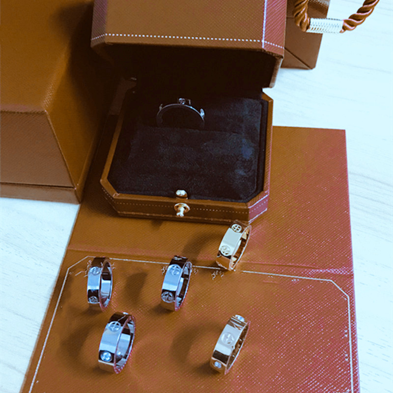 Women's ring screw titanium steel Diamond jewelry fashion refers to couples rose gold rings with Top original box Gift