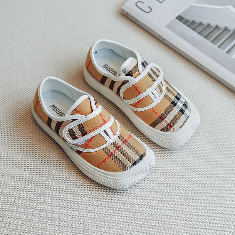 Spring Children Square Head Fashion Canvas Plaid Girls soft sole Casual shoes Sneakers Summer Kids Shoes Size 21-30, Green
Spring Children Square Head Fashion Canvas Plaid Girls soft sole Casual shoes Sneakers Summer Kids Shoes Size 21-30, Green