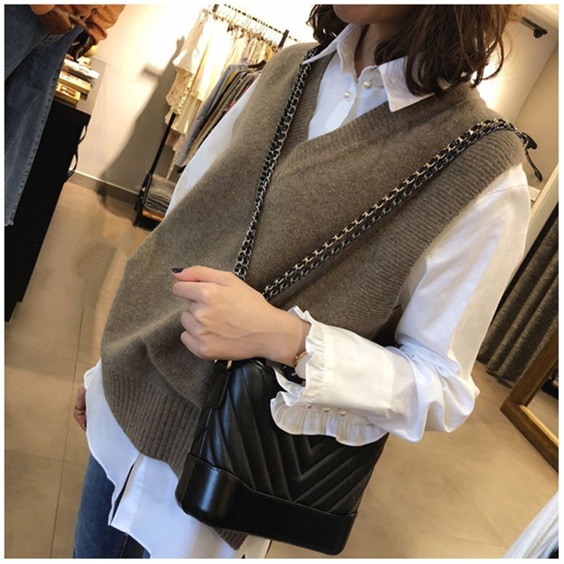 New V neck Girls Pullover vest sweater Autumn Winter short Knitted Women Sweaters vest Sleeveless Warm Sweater Casual oversize 210308