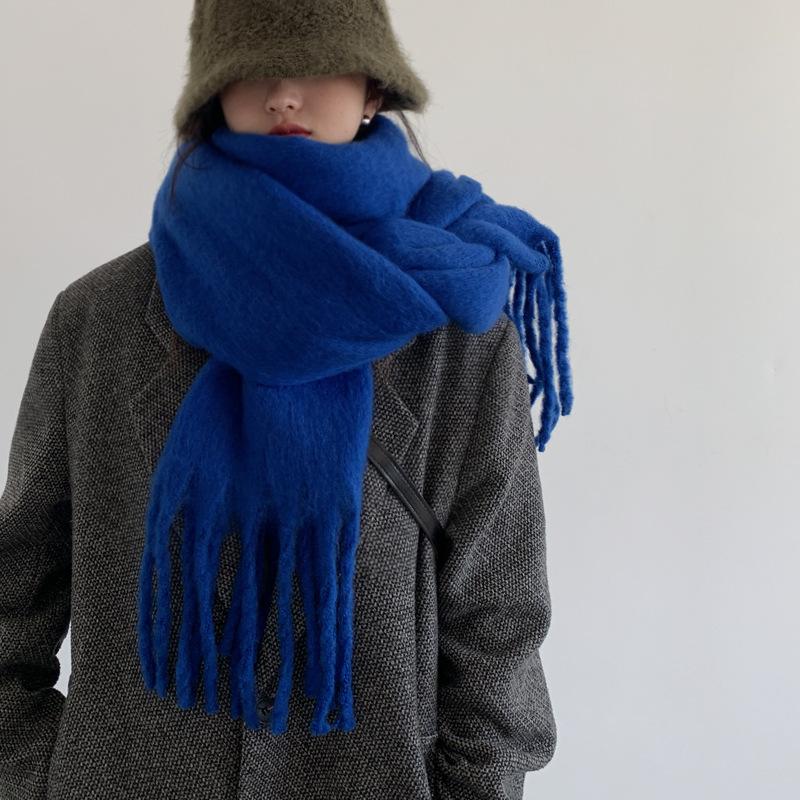 Scarves Designer Brand Winter Women Scarf Warm Big Tassel Shawl Thicken Solid Color Blanket Ladies Cashmere Neck Wrap Luxury Foulard
Scarves Designer Brand Winter Women Scarf Warm Big Tassel Shawl Thicken Solid Color Blanket Ladies Cashmere Neck Wrap Luxury Foulard