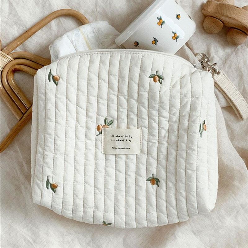 Diaper Bags Mommy Single Shoulder Bag Zipper Embroidery Cute Bear Print Creamy Color 2021 Mom Outing Baby Stroller
Diaper Bags Mommy Single Shoulder Bag Zipper Embroidery Cute Bear Print Creamy Color 2021 Mom Outing Baby Stroller