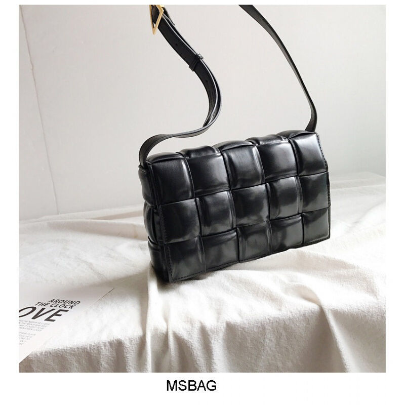 venetas bottega woven women's bag Single Shoulder padded cassette square Bag Messenger pillow h designer handbag wan
venetas bottega woven women's bag Single Shoulder padded cassette square Bag Messenger pillow h designer handbag wan