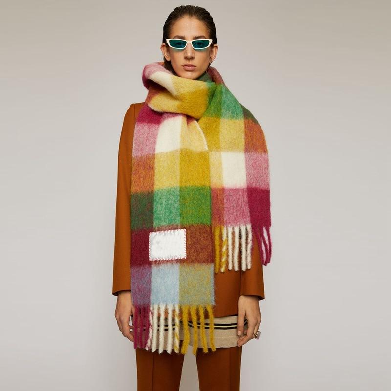 Scarves 2021 Autumn And Winter Scarf Ladies Imitation Cashmere Rainbow Plaid Couple Personality Outdoor Shawl Warm Dual-use
Scarves 2021 Autumn And Winter Scarf Ladies Imitation Cashmere Rainbow Plaid Couple Personality Outdoor Shawl Warm Dual-use