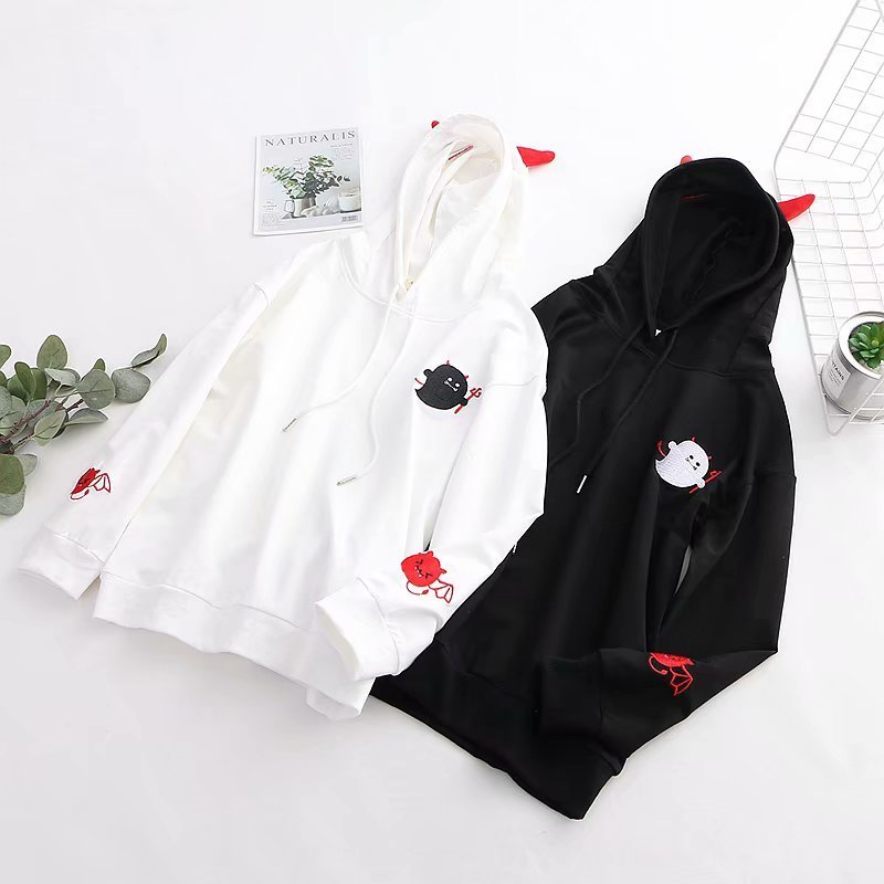Harajuku Hoodies Girl Little Devil Horns Gothic Hooded Sweatshirts Women Autumn Loose Lolita Pullovers Tops Black White 201028
