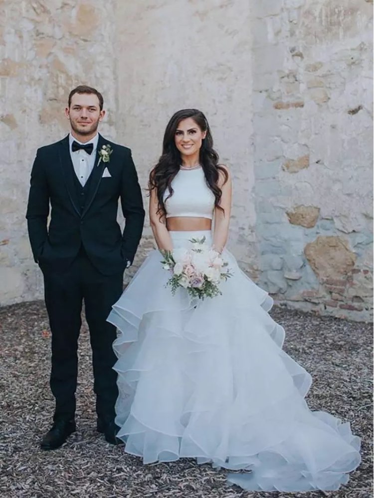 Boho Beach Wedding Dress 2 Pieces A Line Simple Short Top Bride Dresses Robe De Mariee Bridal Gowns Tiered Layer Skirt Plus Size