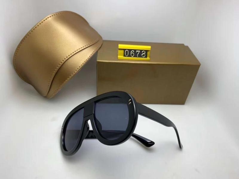Luxury 0678 Sunglasses Women Designer Popular Fashion Big Hollow Frame Summer Style Top Quality UV Protection Lens Com, White;black
Luxury 0678 Sunglasses Women Designer Popular Fashion Big Hollow Frame Summer Style Top Quality UV Protection Lens Com, White;black