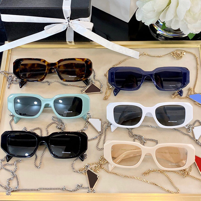 Womens SPR17WF Sunglasses fashion classic designer glasses black blue square rectangular thick frame with gold and silver triangle label chain belt box
Womens SPR17WF Sunglasses fashion classic designer glasses black blue square rectangular thick frame with gold and silver triangle label chain belt box